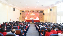 医院隆重举行“我和我的祖国”歌咏展演活动