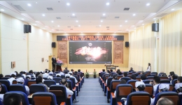 医院举办白求恩式“好医生、好护士、好科室”表彰大会暨道德讲堂活动