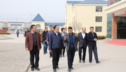 国家财政部综合司副司长胡忠勇一行来白银同馨医养院调研
