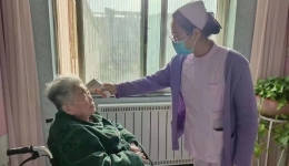 共铸防疫心，同期春满开
