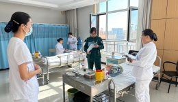 我院组织2024年新护士理论、操作考核
