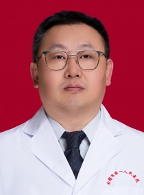 李栋
